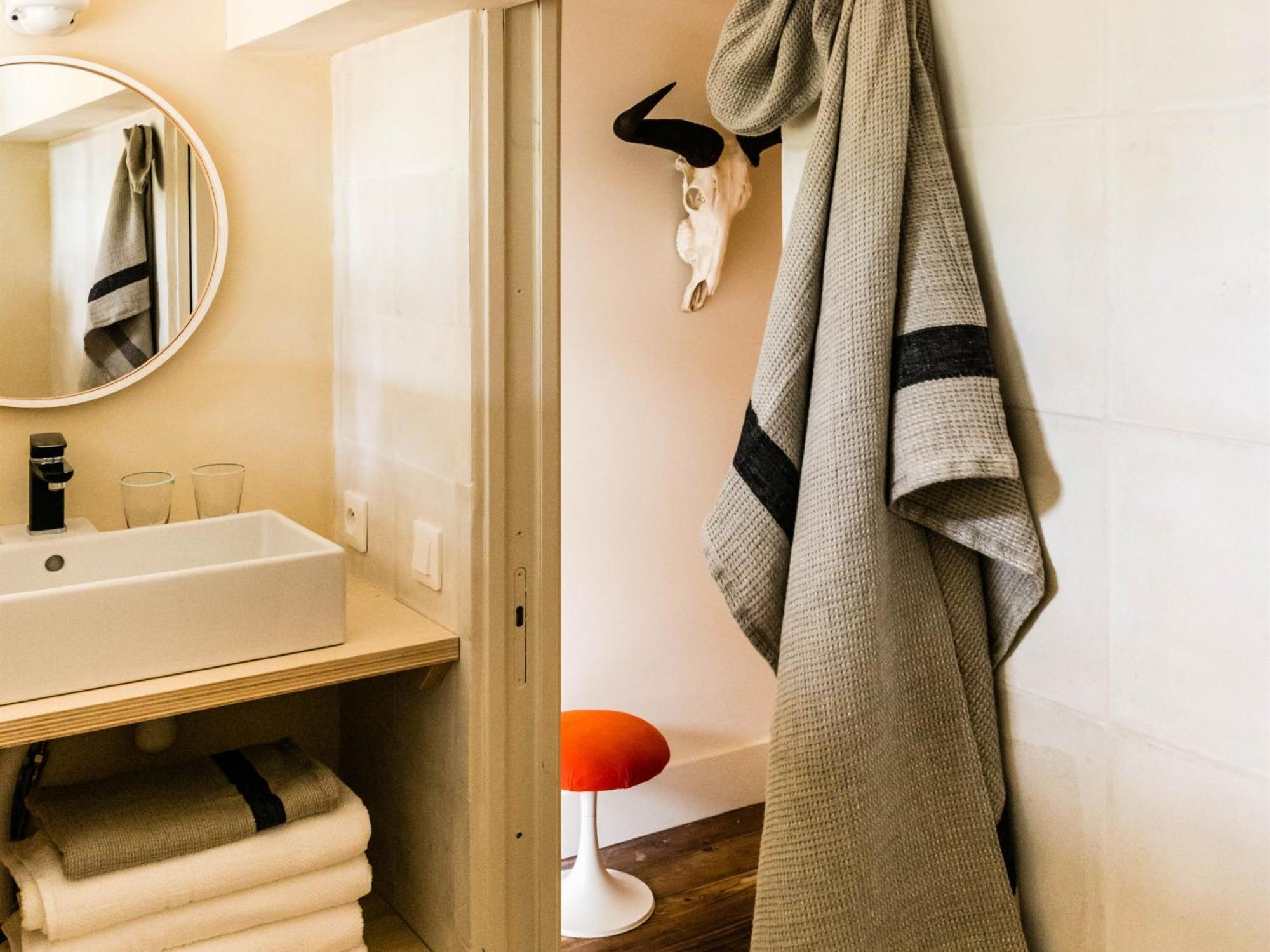 Chez Laurence Du Tilly - L'Annexe Colomby-Anguerny Phòng bức ảnh